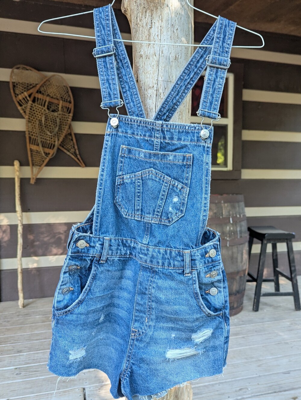 H&M Divided Women's Blue Distressed Denim Cutoff Short Overalls *NWT* Size4